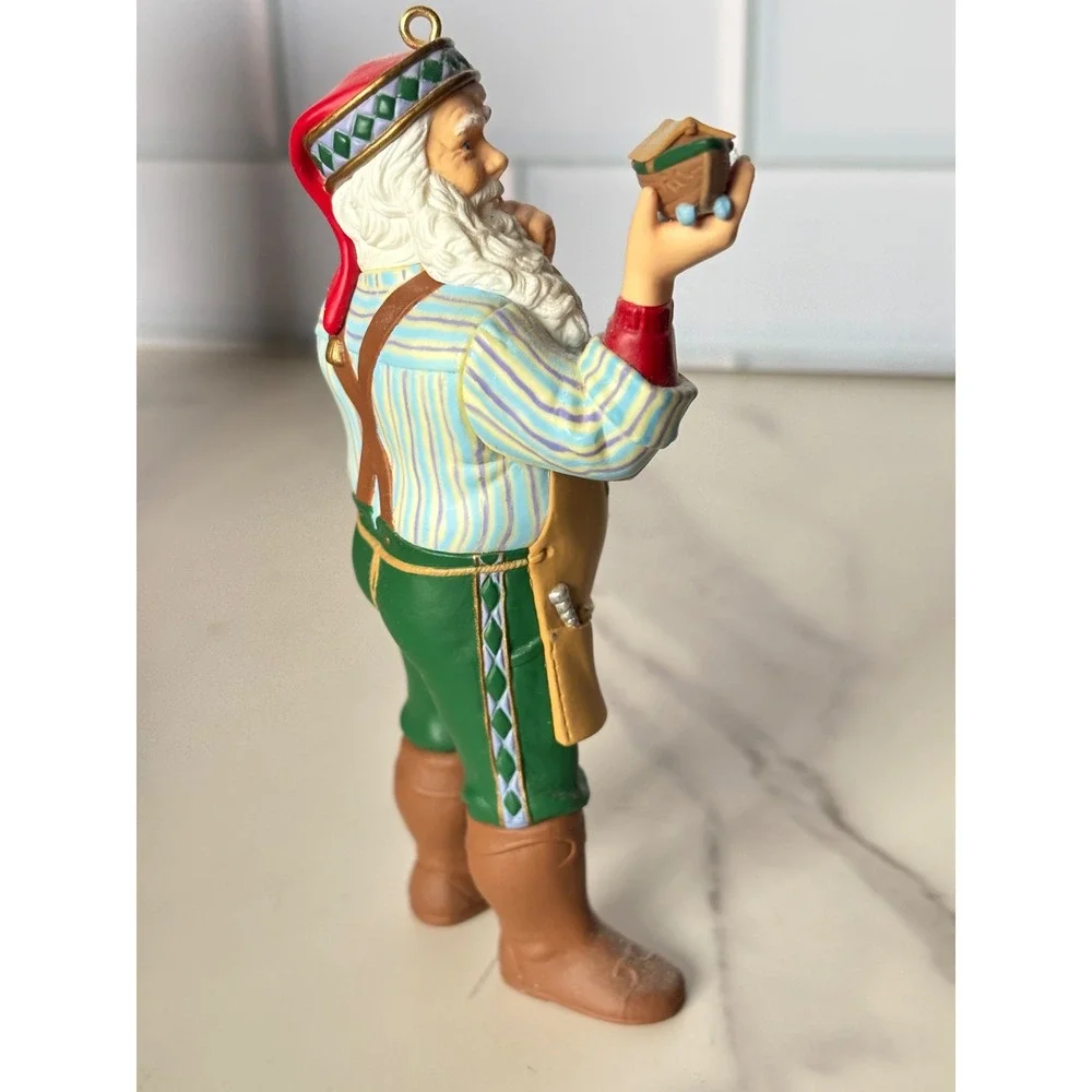 Hallmark Keepsake 1999 The Toymakers Gift Santa Membership Ornament Robert Chad